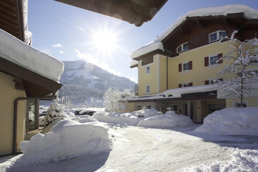 Hotel Hubertus Brixen im Thale Ngoại thất bức ảnh